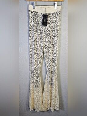 L&B Lucky & Blessed NWT Ivory Lace Bell Bottom Flare Pants Small Boho Western